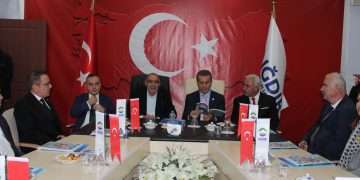 Türkiye Değişim Partisi (TDP) Genel Başkanı Mustafa Sarıgül, odamızı ziyaret etti.