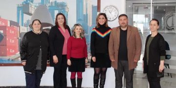 BAYAN TAKIM ARAKADAŞLARIMIZLA KADINLAR GÜNÜNÜ KUTLADIK.