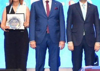 Genel Sekreterimiz Gökçen Turan 70. Yıl Etkinlikleri kapsamında 10 yıl ve üzeri süredir görev yapması nedeniyle plaket almaya layık görüldü.