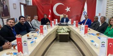 Ak partiden ziyaret..