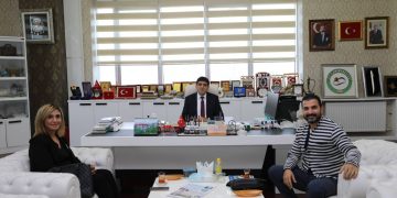 Iğdır Ticaret ve Sanayi Odası Genel Sekreteri Gökçen Turan’dan Rektör Alma’ya Ziyaret!