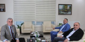 İyi Parti Milletvekili aday adayı Tuncay Güneş odamız yönetim kurulu başkanı Kamil Arslan’ı makamında ziyaret etti