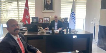 MHP Milletvekili Aday adayı Muharrem Çeçen odamız yönetim kurulu başkanı Kamil Arslan’ı makamında ziyaret etti