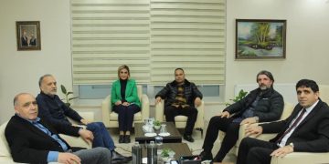 Iğdır üniversitesi  Rektörü Prof. Dr. Mehmet Hakkı Alma odamızyönetim kurulu başkanı Kamil Arslan ‘ı ziyaret etti.Ziyaret de üniversite ile odamız arasında yapılacak ortak çalışmalar değerlendirildi.