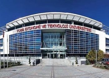 YKS’DE İLK 5.000’E GİREN IĞDIR’DA İKAMET EDEN ÖĞRENCİLERE TOBB ETÜ TERCİH İÇİN DUYURU