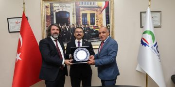 Iğdır Ticaret ve Sanayi Odası olağan Meclis Toplantısı, Valimiz Ercan Turan başkanlığında gerçekleşti.