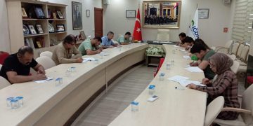 Iğdır Ticaret ve Sanayi Odası ve TOBB MEYBEM A.Ş işbirliğinde Mesleki Yeterlilik Belgelendirme sınavları kapsamında Sorumlu Emlak Danışmanı Seviye-5 sınavı Iğdır TSO hizmet binasında gerçekleşti