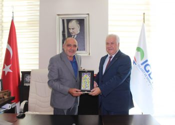 DİLUCU GÜMRÜK MÜDÜRÜNDEN VEDA ZİYARETİ..